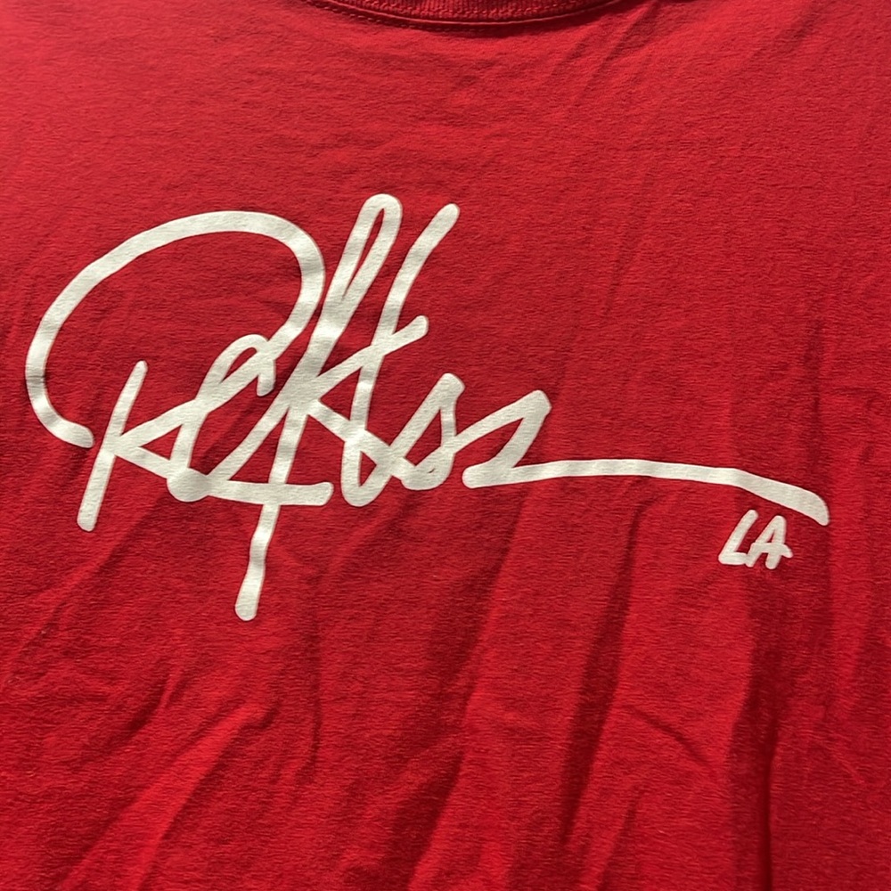 Y & R Red Graphic T-Shirt - Picture 2 of 4